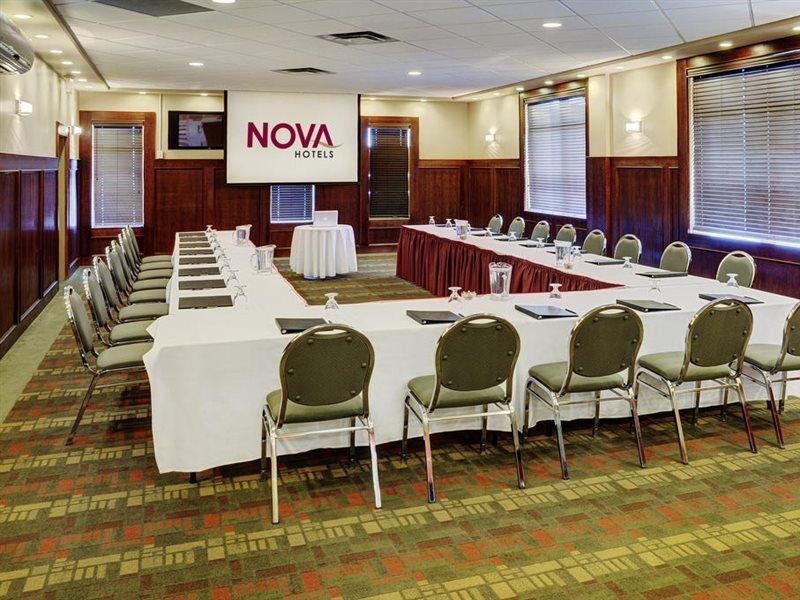Chateau Nova Kingsway Edmonton Dış mekan fotoğraf