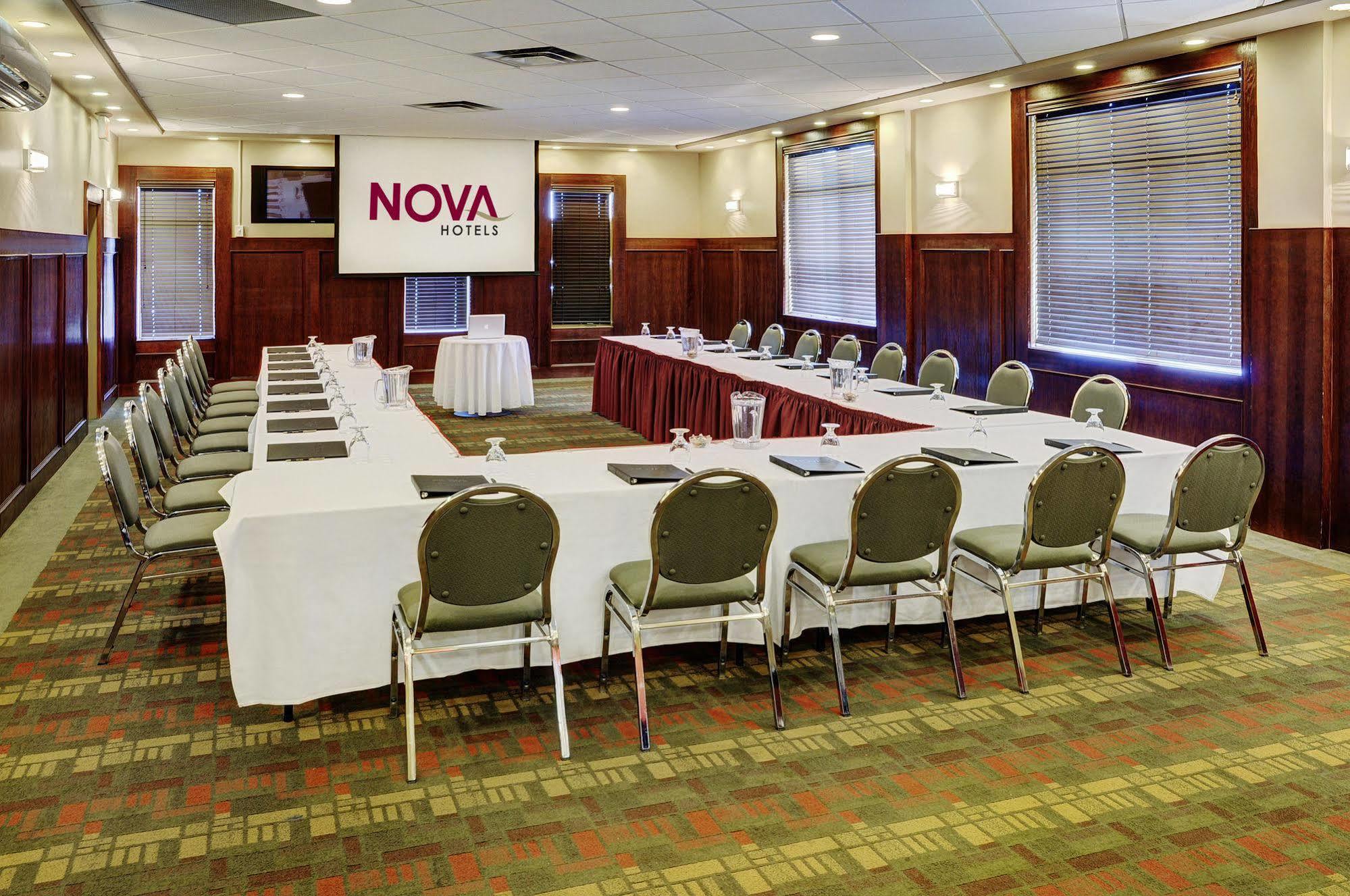 Chateau Nova Kingsway Edmonton Dış mekan fotoğraf